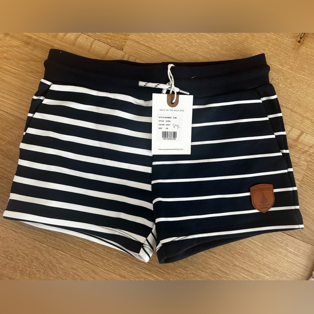 NWT Wanakome Shorts